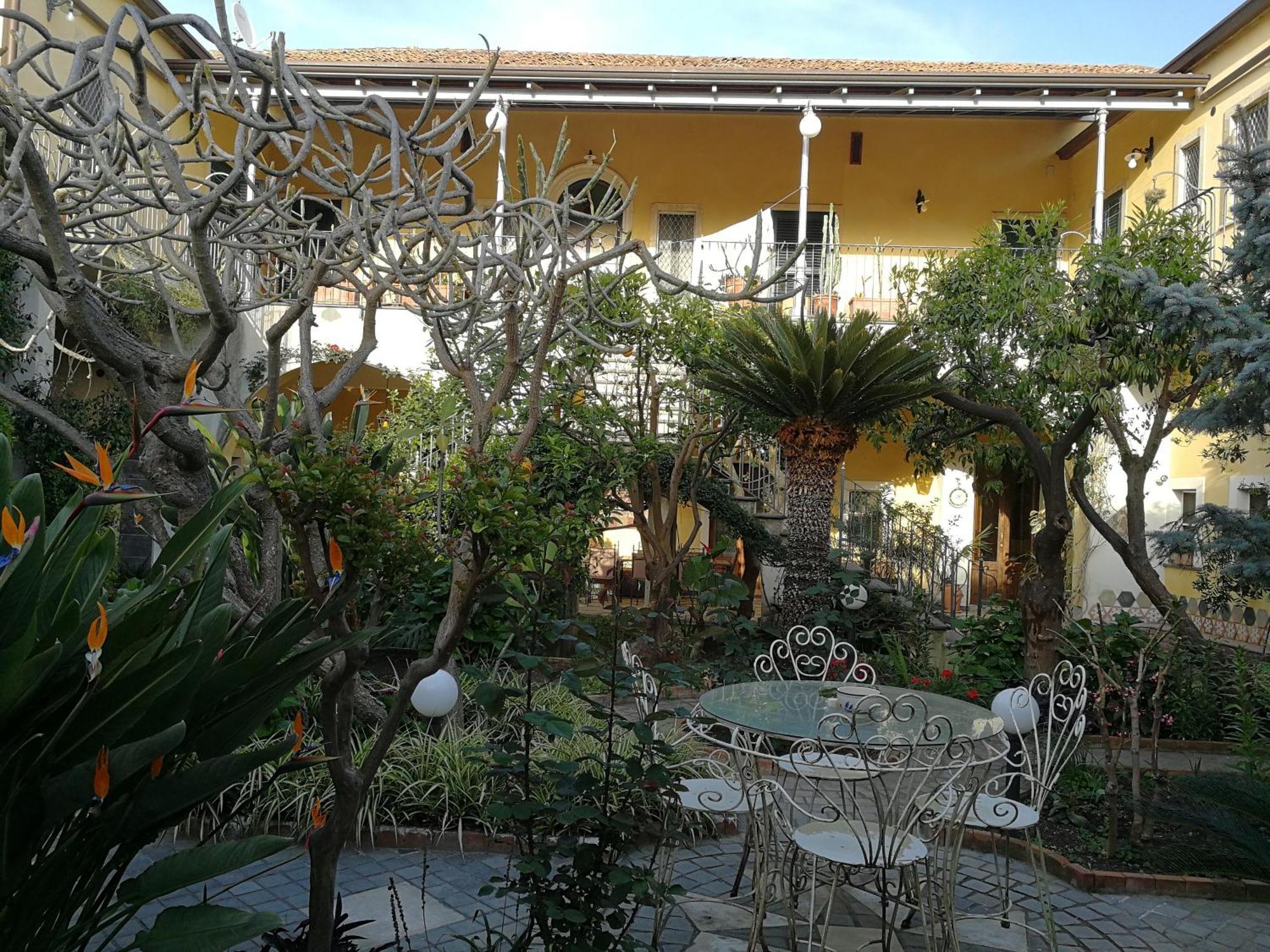 La Baronessa B&B Riposto Exterior photo